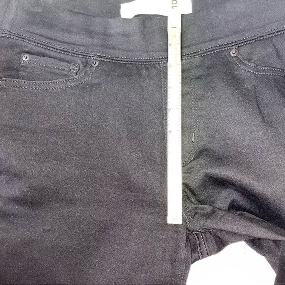 Levi's Pull-On Shaping Denim Jeggings Totally Shaping pull-on skinny SZ MP EUC - Picture 10 of 11